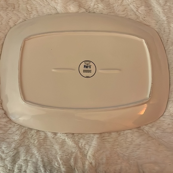 Pier 1 Ironstone raise textured platter, Dishwasher safe and microwaveable. - Picture 2 of 6